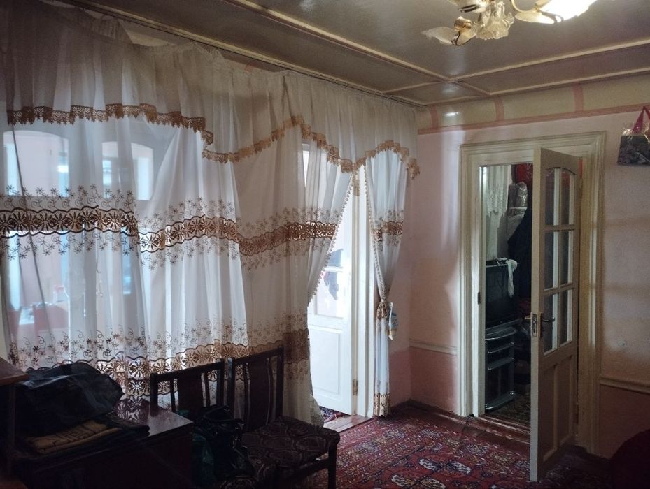 Срочно продаётся дом 1,8 сот вдоль дороги под бизнес Домбрабад 5 ком