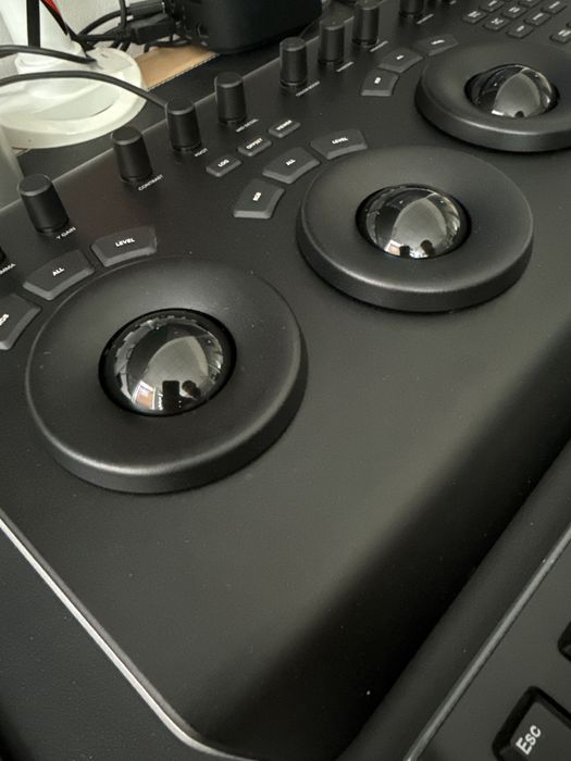 Blackmagic Resolve Micro Panel за colorgrading