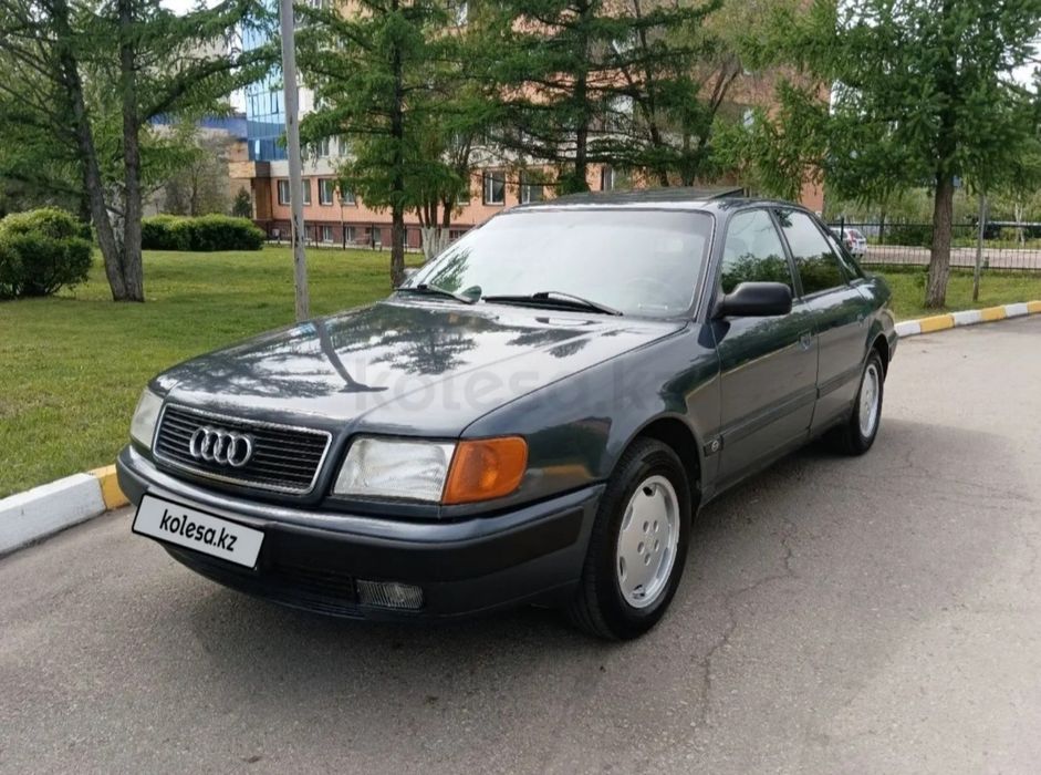 Продам ауди 100 с4