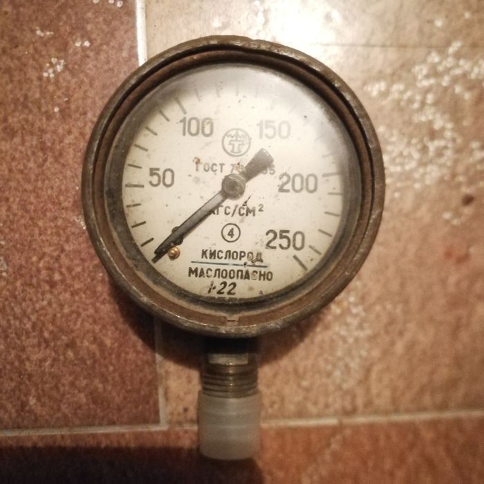 Редуктор кислородный, манометр