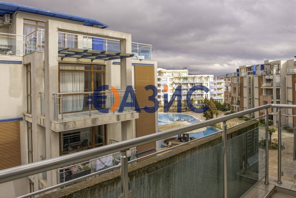 Продава се Двустаен апартамент в к.к. Слънчев бряг - 65 кв.м за 1193 €/кв.м - Снимка #11