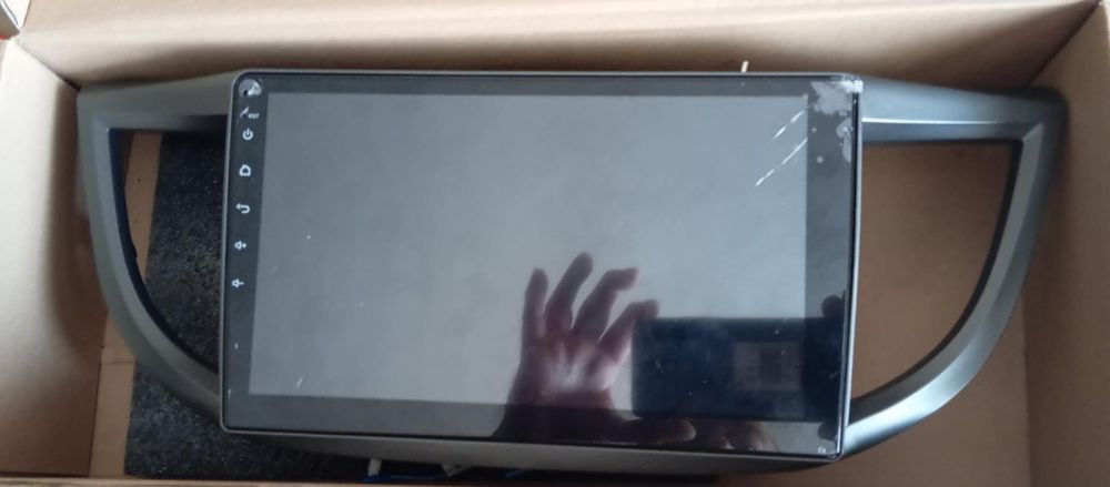 Мултимедия за хонда црв 4 генерация.