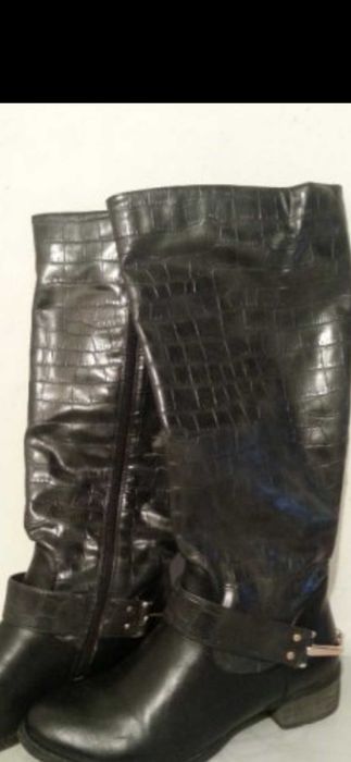 Удобни ежедневни дамски ботуши и боти