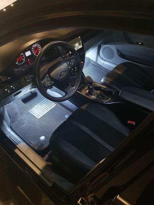 Автомобиль транспорт