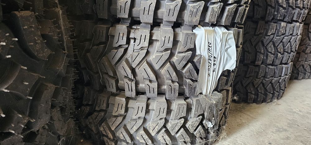235 70 R 16 Off-road Tz.Gomme Texxan