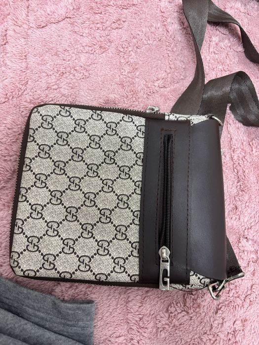 geanta gucci în stare bună