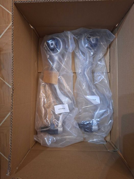 Set brate  suspensie roata  BMW   S3 (E90)