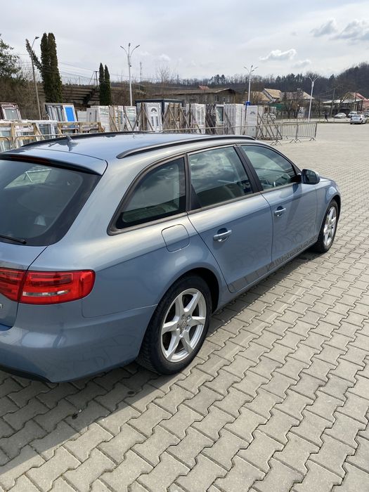 Audi A4 B8 2.0 TDI 143cp