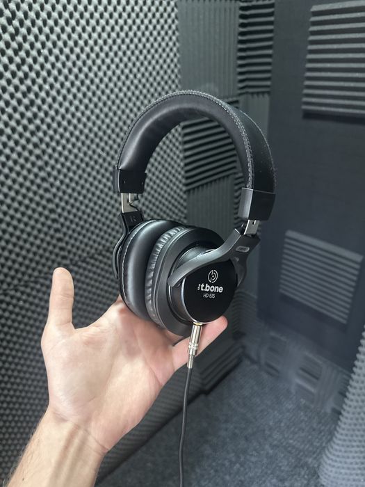 Casti profesionale de studio/gaming