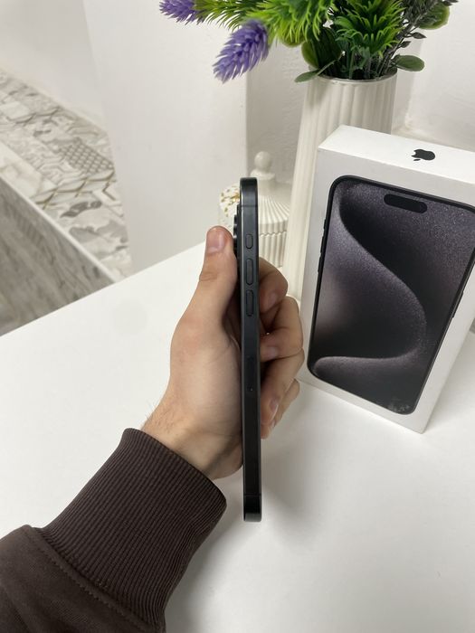 iPhone 15 pro max 256gb идеал
