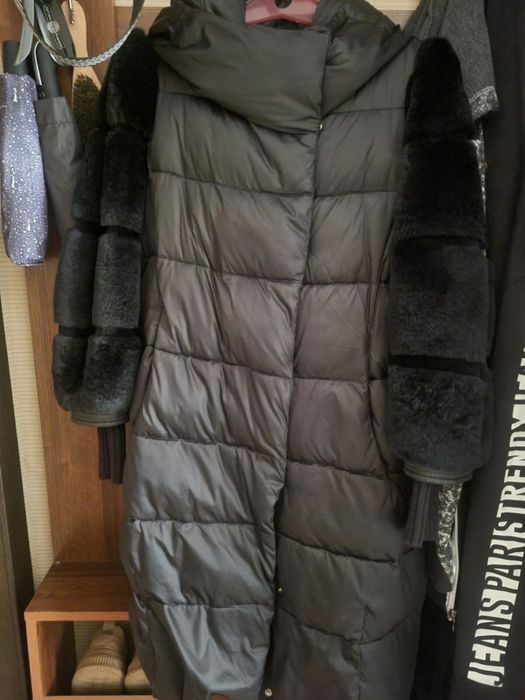 Продам зимний пуховик-пальто на 48-50размер