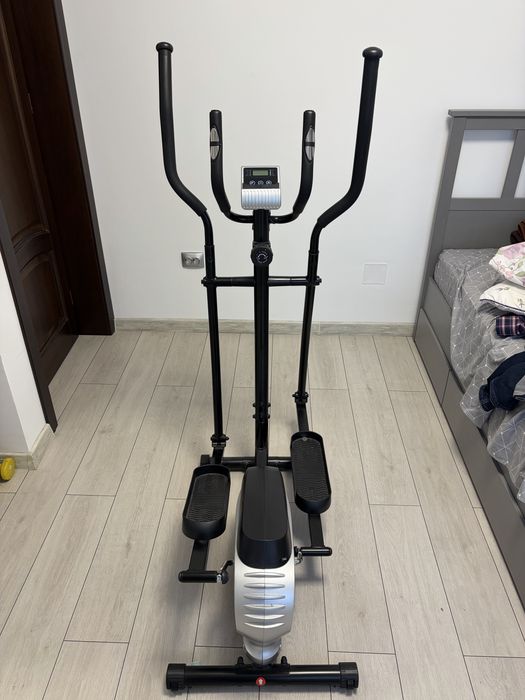 Bicicleta eliptica Athletic 240E