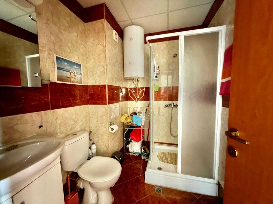 Продава се Двустаен апартамент в к.к. Слънчев бряг - 56 кв.м за 620 €/кв.м - Снимка #8