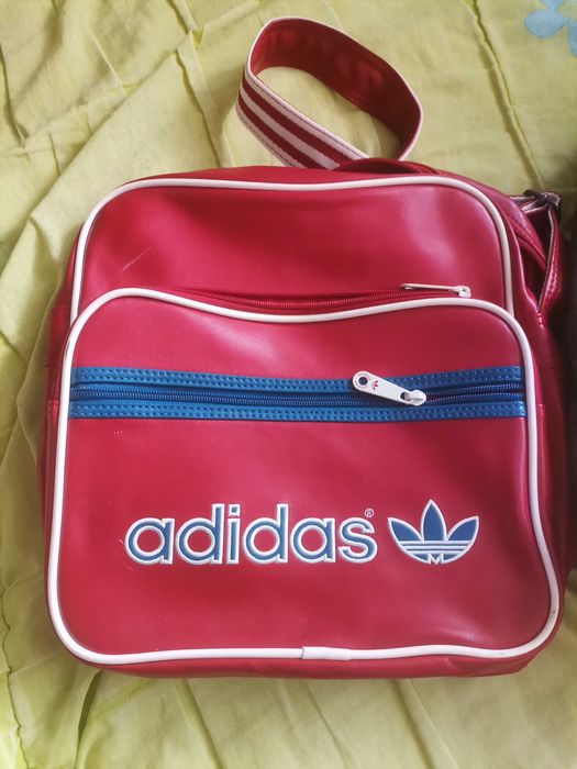 Лот оригинални чанти ADIDAS за ценители