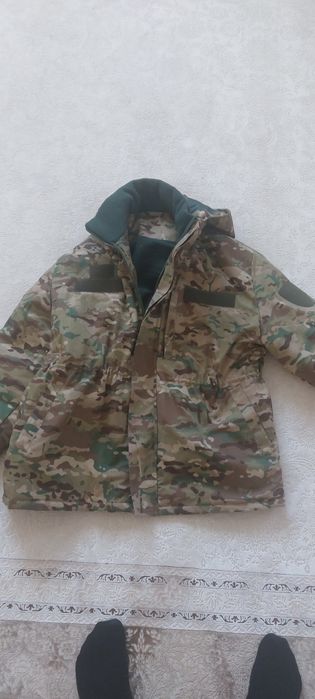 Продам куртку (бушлат)