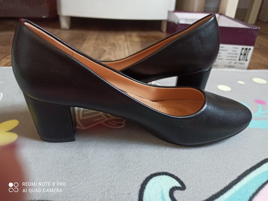 Продам обувь почти новые