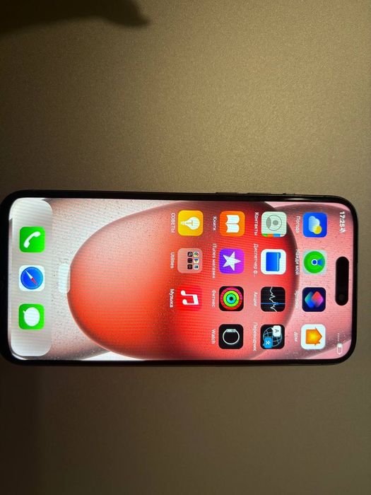 Айфон 15про Макс сотилади