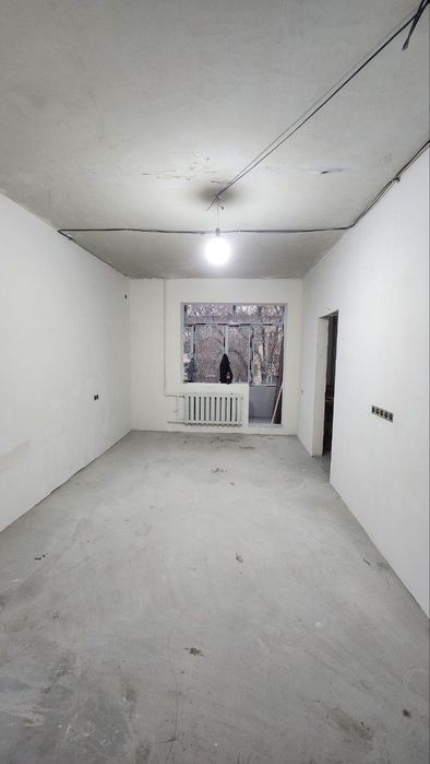 Продаю Свою 2/3/4 балкон 1.5×3