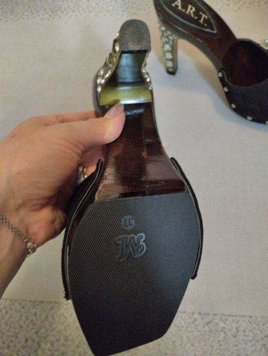 Шлепки эксклюзивные очень крутые