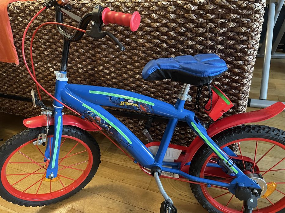 Bicicleta copii 4-6 ani