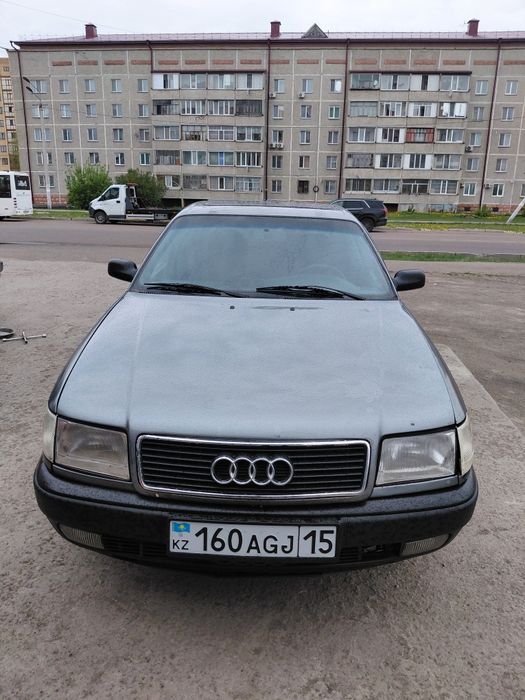 Продам ауди 100 с4