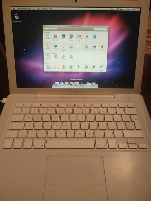 LAPTOP MAC BOOK functional