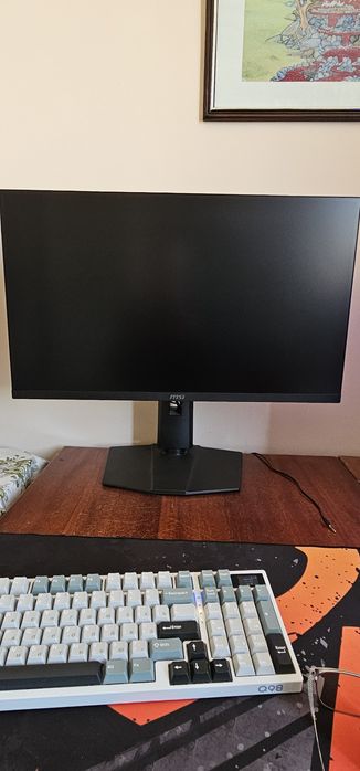 Срочно Продаётся монитор MSI свой