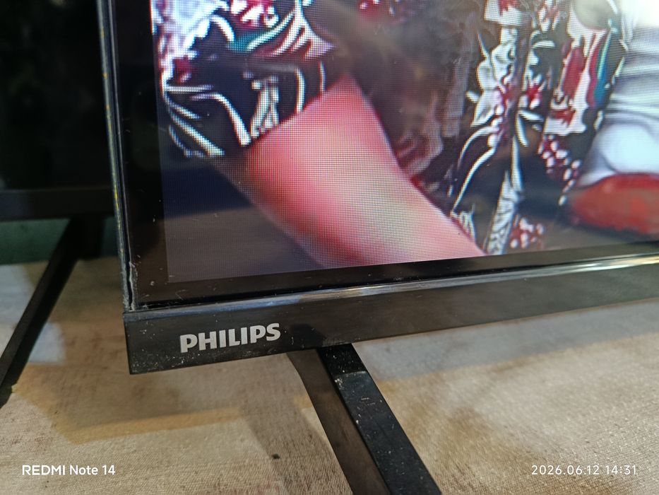 Телевизор philips 32"