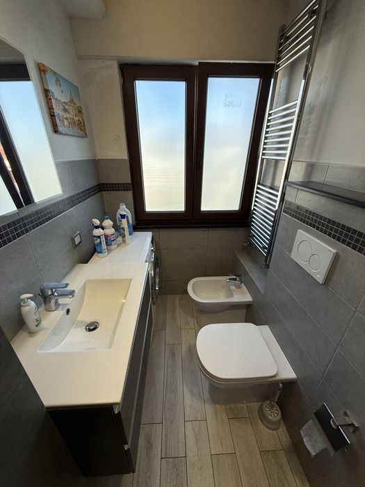 Ofer spre Vanzare Apartament 2 Camere Etaj 3 in Turt / Centru