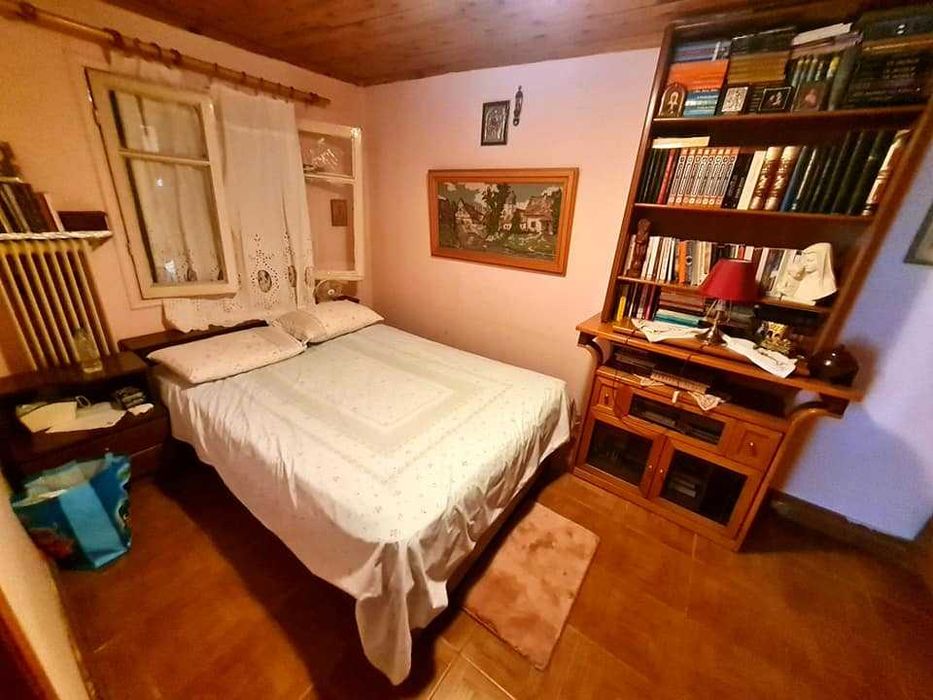 Продава къща 95 м2 с двор 840 м2 в Аспровалта, Гърция