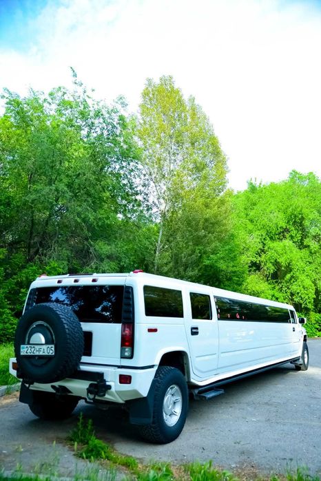 Лимузин Хамер 18 посадочных мест