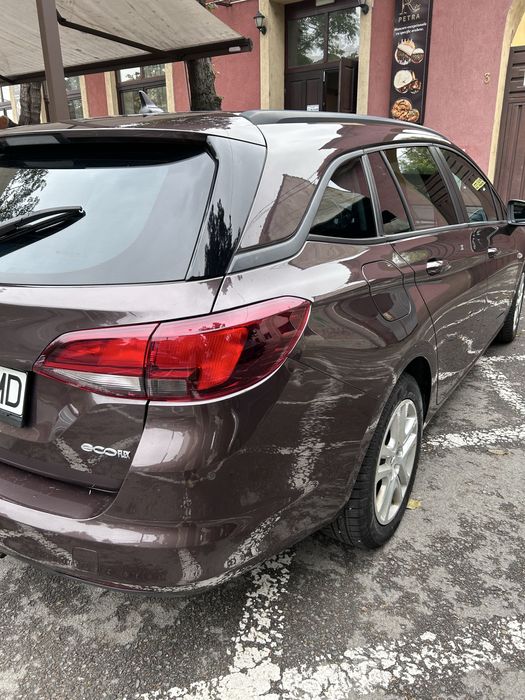 Opel Astra Sport Tourer