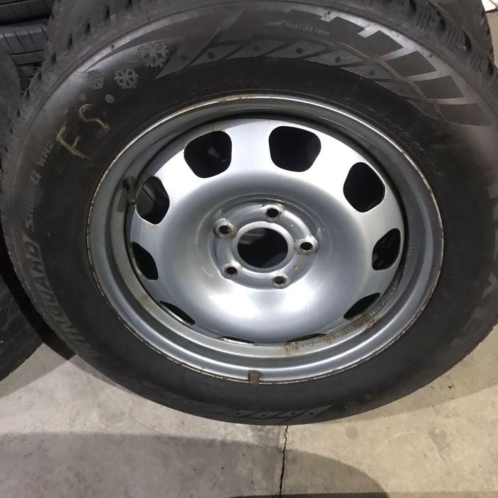 Jante Dacia Duster anvelope iarna 215 65 R16