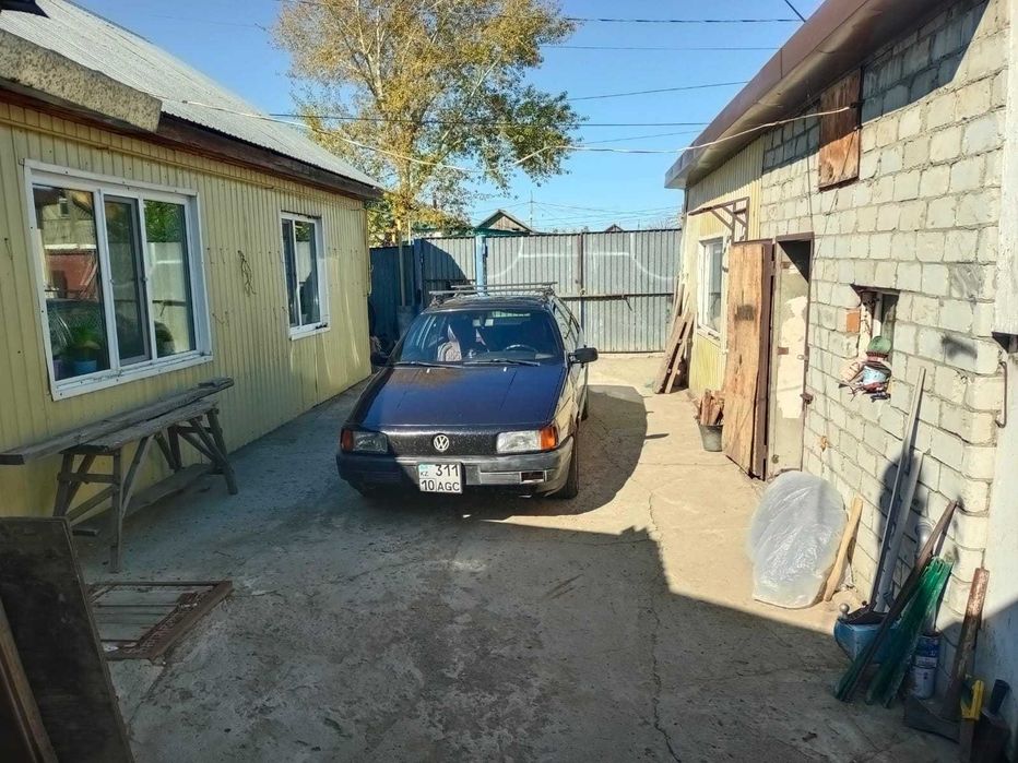 Отдельно стоящий дом  2 Костанай