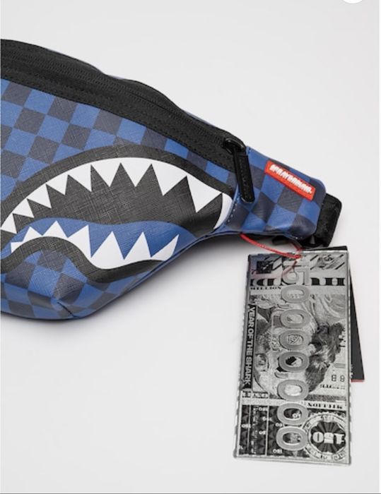 Нова чанта Sprayground