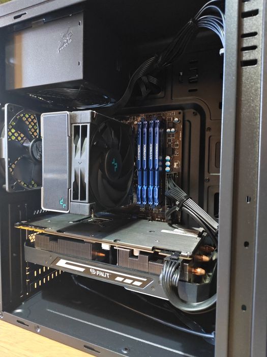 Геймърски компютър Intel Core i5-4690K | GTX 1070 8GB | 16GB RAM | 512GB SSD | Нови компоненти с гаранция