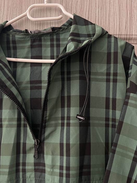 Jacheta subtire zara in carouri marimea M