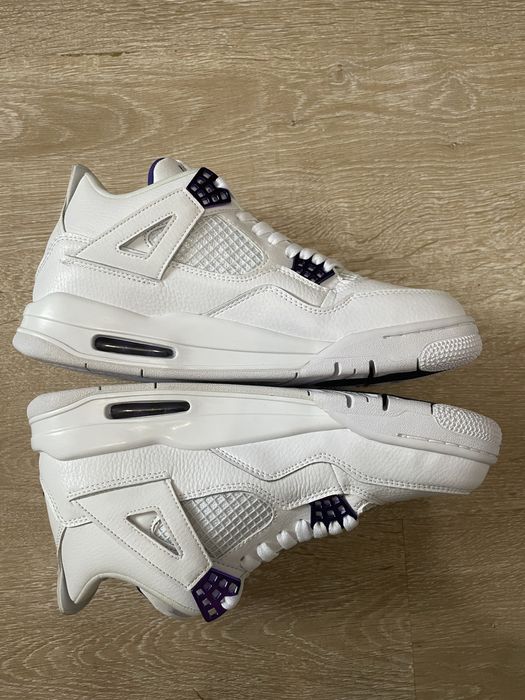 Jordan 4 metallic purple