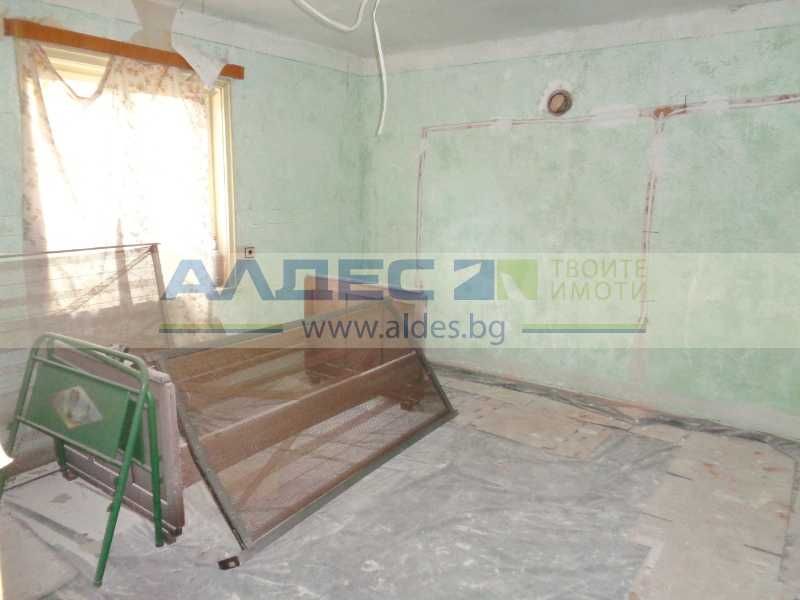 Продава се Къща в с. Виноградец, Област Пазарджик - 112 кв.м за 447 €/кв.м - Снимка #7