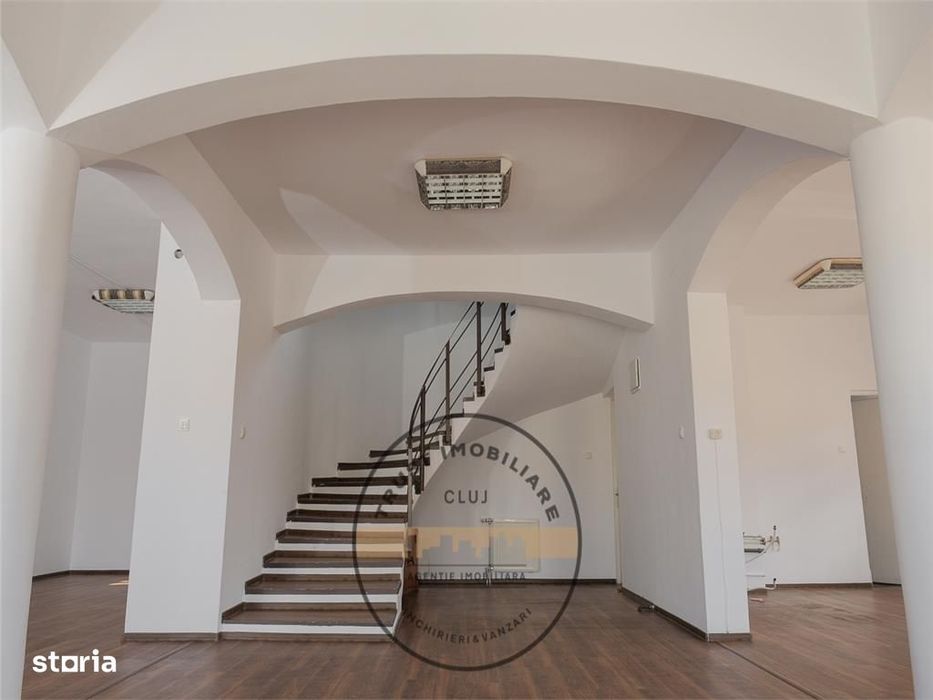 Cazare Muncitori Straini l 6-8-10 l Only Women | Curte