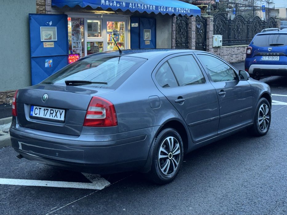- Skoda Octavia 2 Elegance [ 2011 ] 1.6 Benzina , Stare Excelenta .