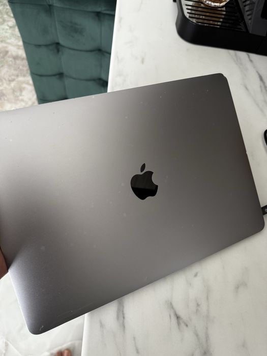 Macbook Air 2020