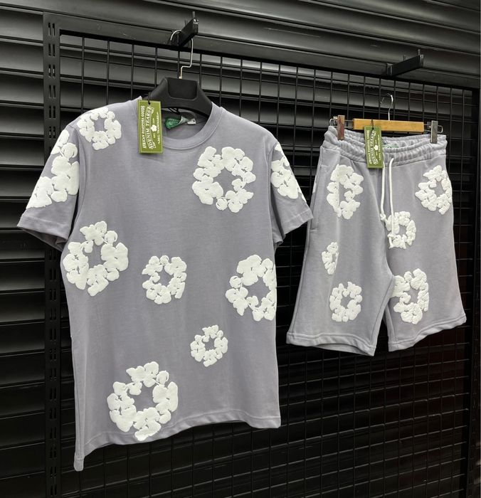 ЛИКВИДАЦИЯ!! Летни екипи Denim Tears / Corteiz Nike / Bape Trapstar Essentials