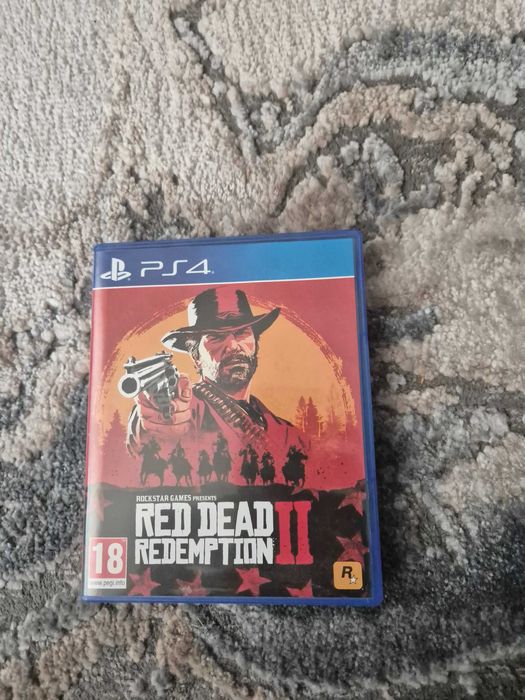 PS4 Slim + 2 контролера + 5 игри (GTA V, RDR2, FIFA 22) Отлично състояние