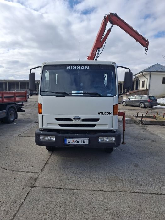 NISSAN Atleon camion