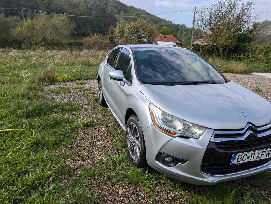 Vand/schimb Citroen DS4, 2012, 1,6 e-HDI (motor 9HR)-stare foarte buna