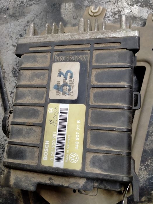 Эбу фольксваген пасат Ауди 80