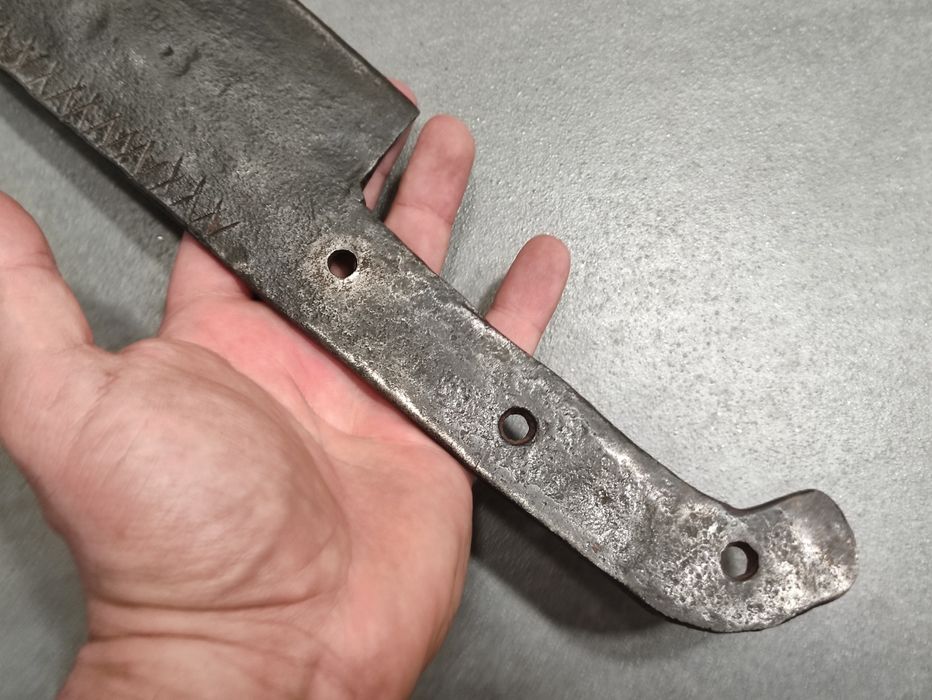 Каракулак / Острие / Меч / Сатър / Голям Нож