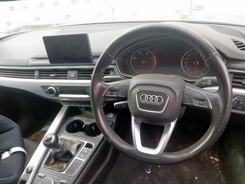 Audi A4 B9 2.0 150 hp  НА ЧАСТИ