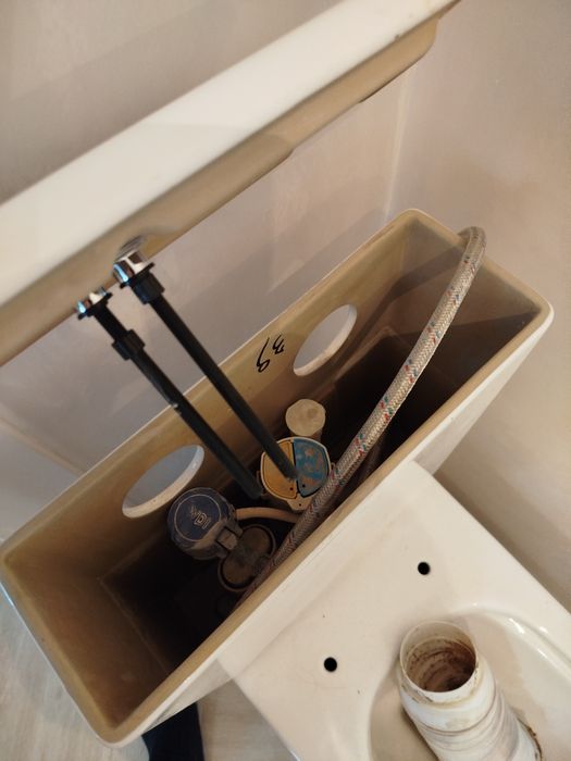 Унитаз дежурный для ремонта